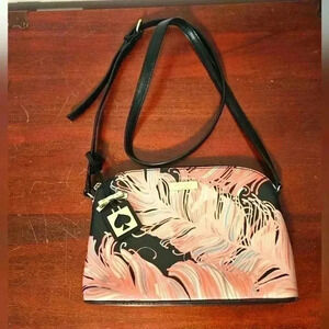 Kate Spade shoulder bag medium size black pink +
